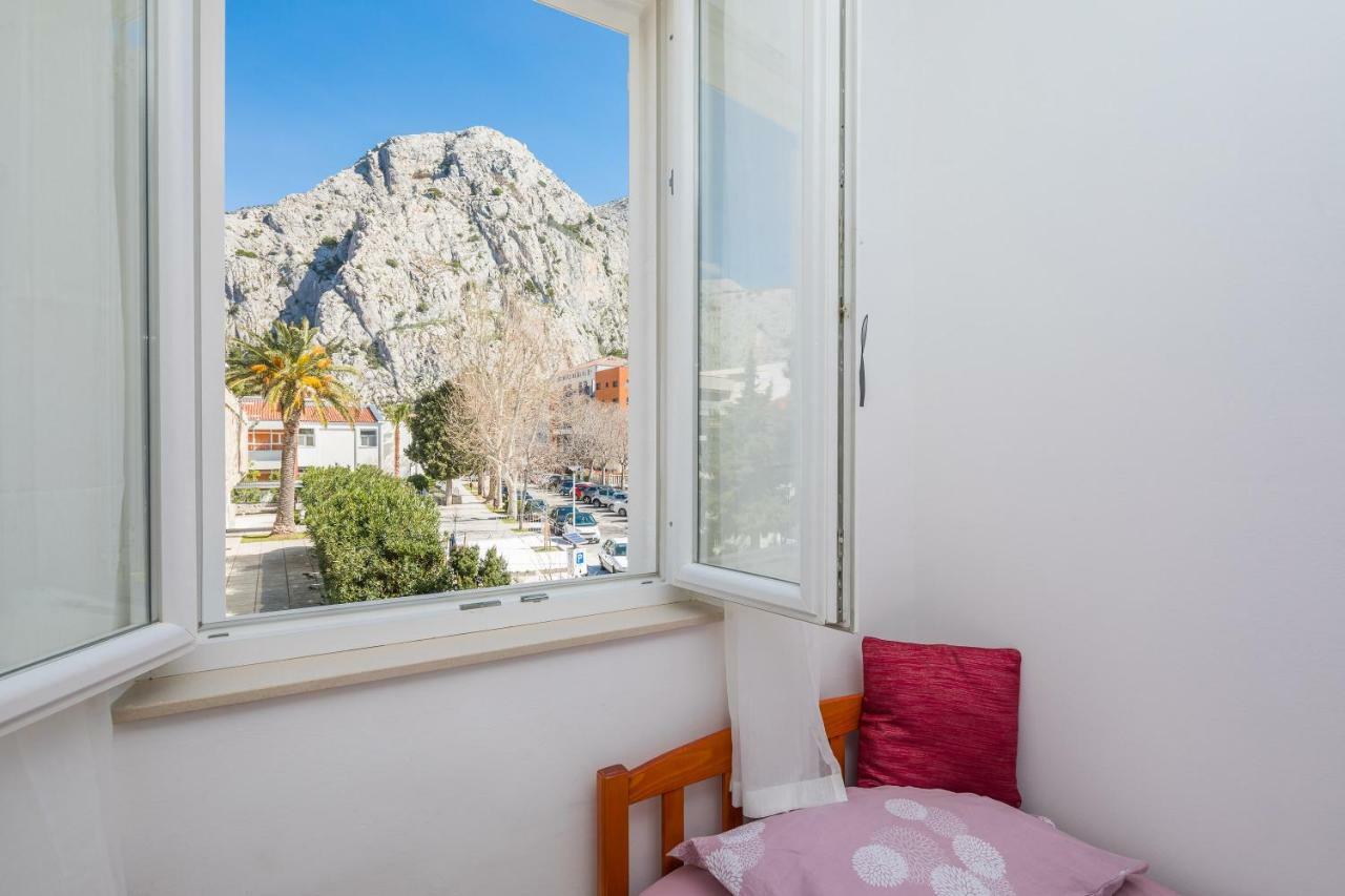 Sandy Beach Apartment Omiš Exteriér fotografie